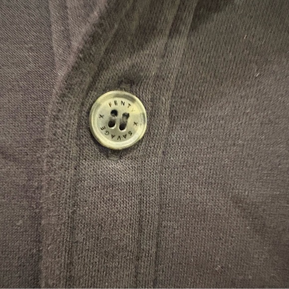 Savage X Fenty $85 Essential Oversized Button-Up Shirt Comfy M P2P 24-26” - Picture 11 of 14